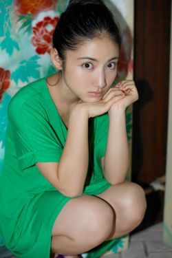 国产三级爽死你个荡货